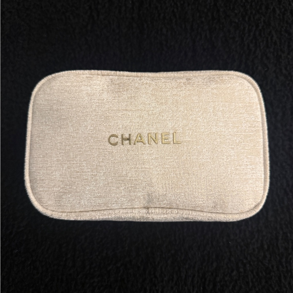 Chanel Beauty Cosmetic Pouch